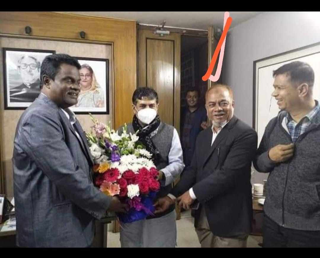 চট্টগ্রামের লোহাগাড়ায় আ.লীগ নেতার রাম রাজত্ব