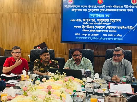 অ্যাম্বুলেন্স ভাড়ায় জিম্মি করে বাড়তি আদায় বন্ধ করতে হবে:-  মেয়র ডা. শাহাদাত হোসেন
