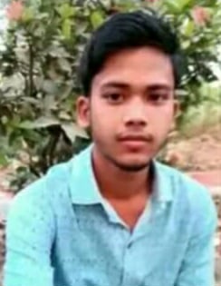 কবিতা : বাইক চালক লেখক : সৌরভ বড়ুয়া