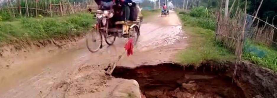 গাইবান্ধায় সড়ক মেরামতে দায়িত্ব নিয়ে ২ দপ্তরের টানাপোড়েন