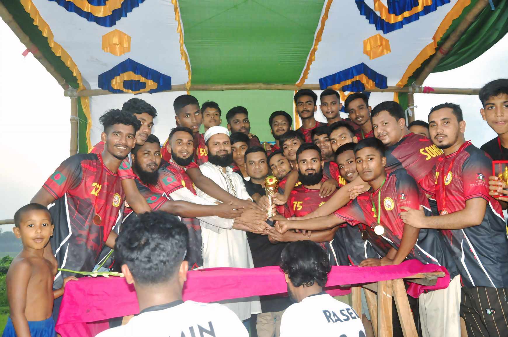 শেরপুরে হিফজ শিক্ষার্থীদের মাঝে সম্মাননা স্মারক প্রদান ও ক্রীড়া এবং পুরস্কার বিতরণ অনুষ্ঠান 