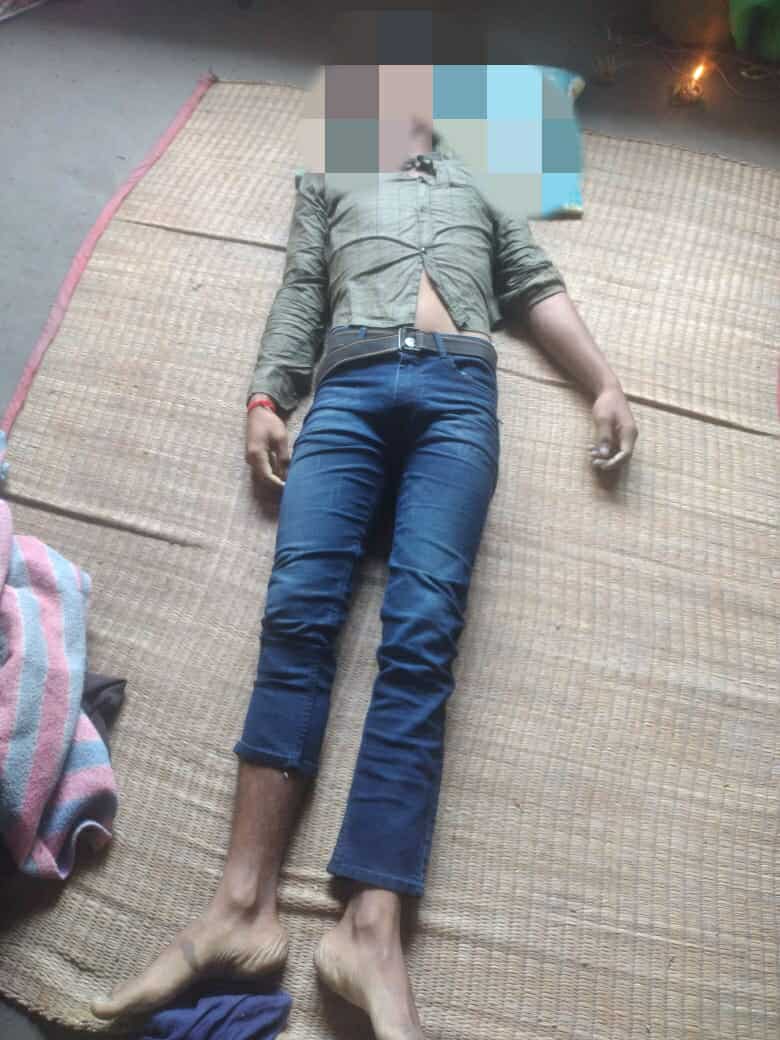 রাণীশংকৈলে মায়ের সঙ্গে অভিমানে গলায় ফাঁস দিয়ে যুবকের আত্মহত্যা