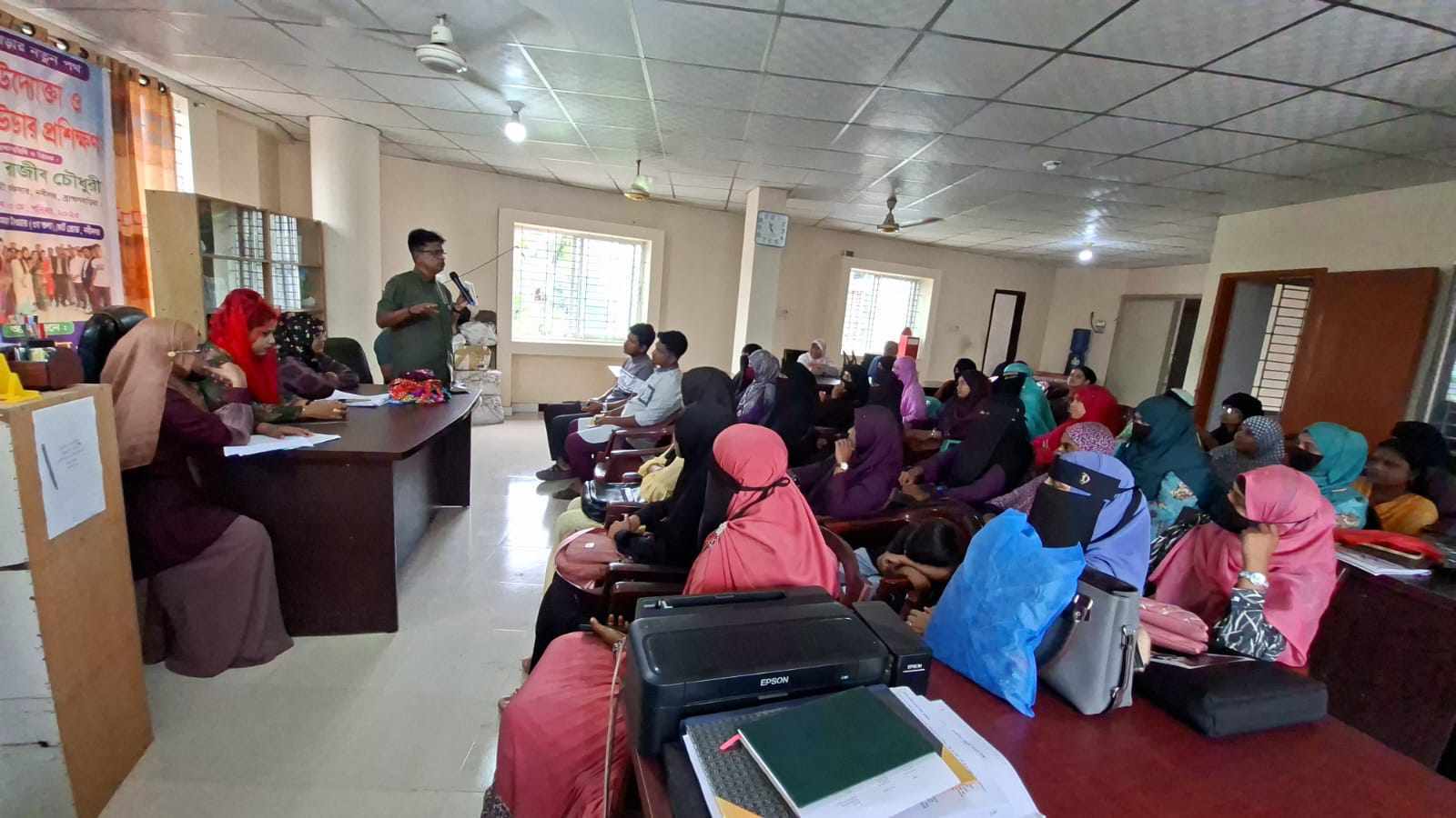 তরুণ সমাজকে দক্ষতা উন্নয়ন ও আত্মকর্মসংস্থানে উদ্বুদ্ধ করতে সার্বজনীন গ্রুপের ব্যতিক্রমী উদ্যোগ