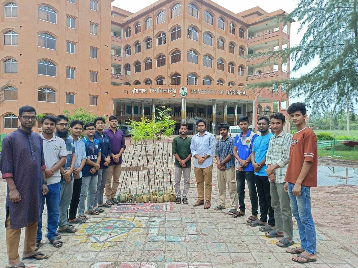 শহীদ রাষ্ট্রপতি জিয়াউর রহমানের ৪৪ তম শাহাদাৎ বার্ষিকী উপলক্ষে ববিতে বৃক্ষরোপণ কর্মসূচি