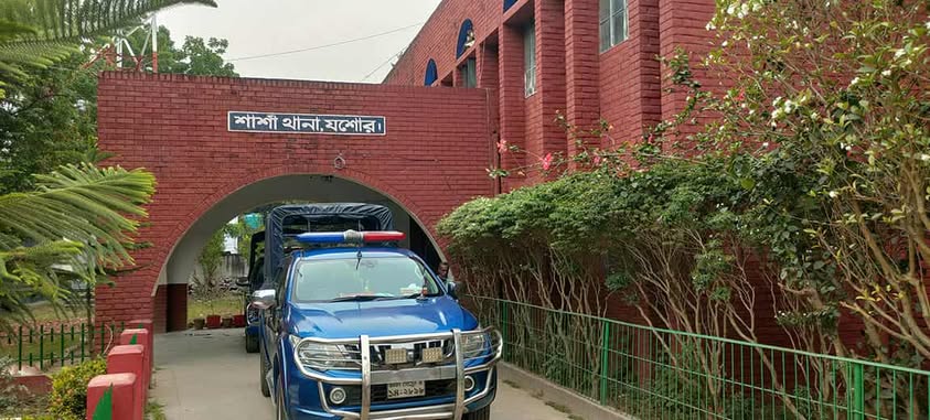 যশোরের শার্শায় গৃহবধূকে গণধর্ষণের অভিযোগ।