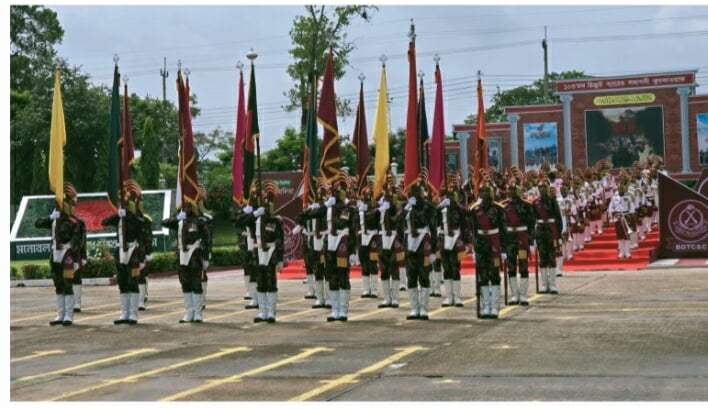 সাতকানিয়া বায়তুল ইজ্জতে বর্ডার গার্ড ১০৩ তম রিক্রুট ব্যাচের সমাপনী কুচকাওয়াজ