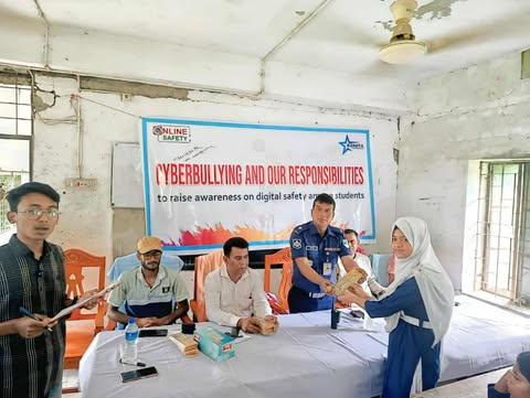 মণিরামপুরে সাইবার বুলিংয়ে বনিতার সেমিনার