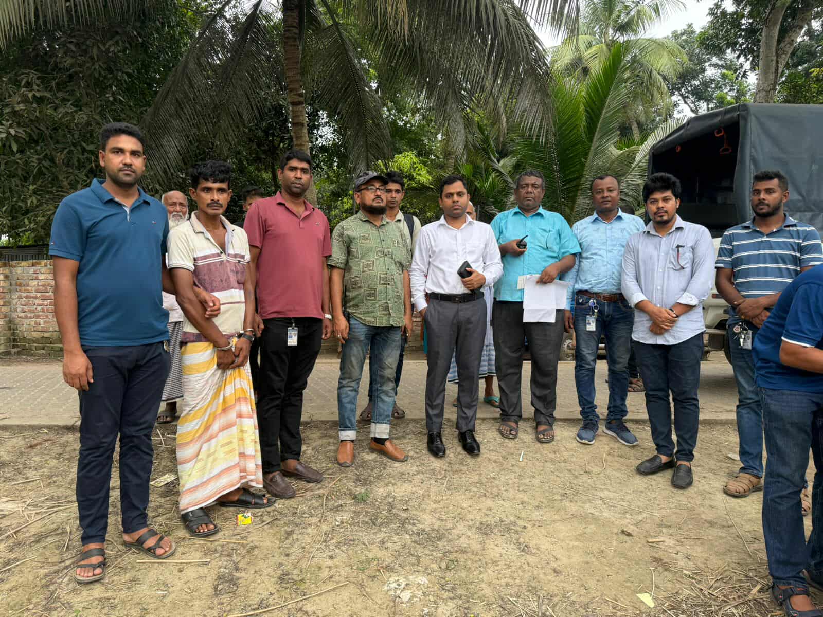 চরভদ্রাসনে মাদকদ্রব্য অধিদপ্তরের অভিযানে গ্রেপ্তার ভ্রাম্যমান আদালতে জেল জরিমানা