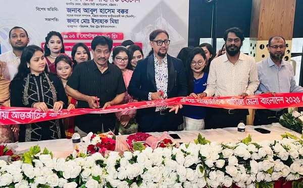 চট্টগ্রামকে বাণিজ্যিক রাজধানী হিসেবে প্রতিষ্ঠা করতে হবে:- মেয়র ডা. শাহাদাত
