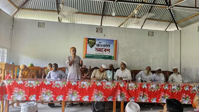 ভূরুঙ্গামারী ফাজিল মাদ্রাসায় অভিভাবক সমাবেশে শিক্ষার মানোন্নয়নে ঐক্যবদ্ধ প্রচেষ্টার অঙ্গীকার