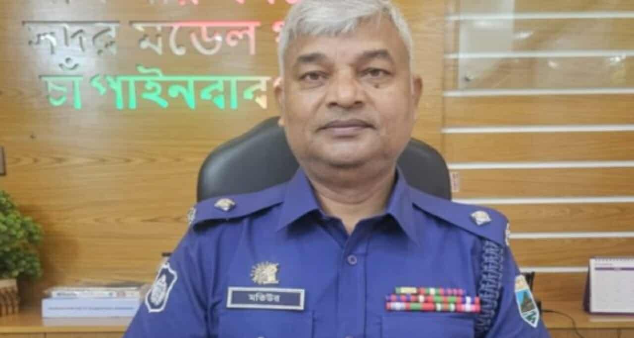 চাঁপাইনবাবগঞ্জ সদর মডেল থানার  বর্তমান ওসি বিনয়ী ও আন্তরিক-তিনি থানাকে করেছেন দালালমুক্ত