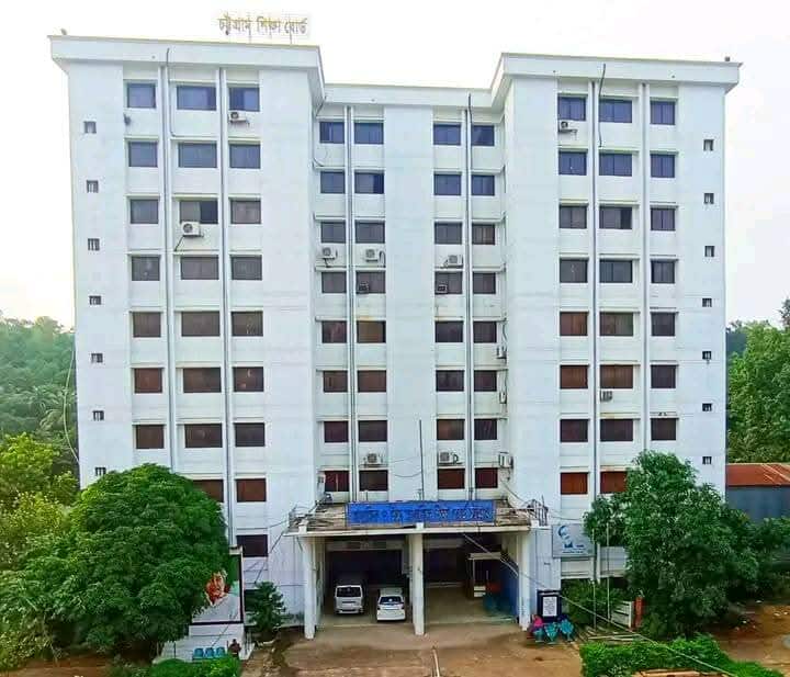 শিক্ষা বোর্ডের গুদাম থেকে খাতা ও লুজশিট উধাও