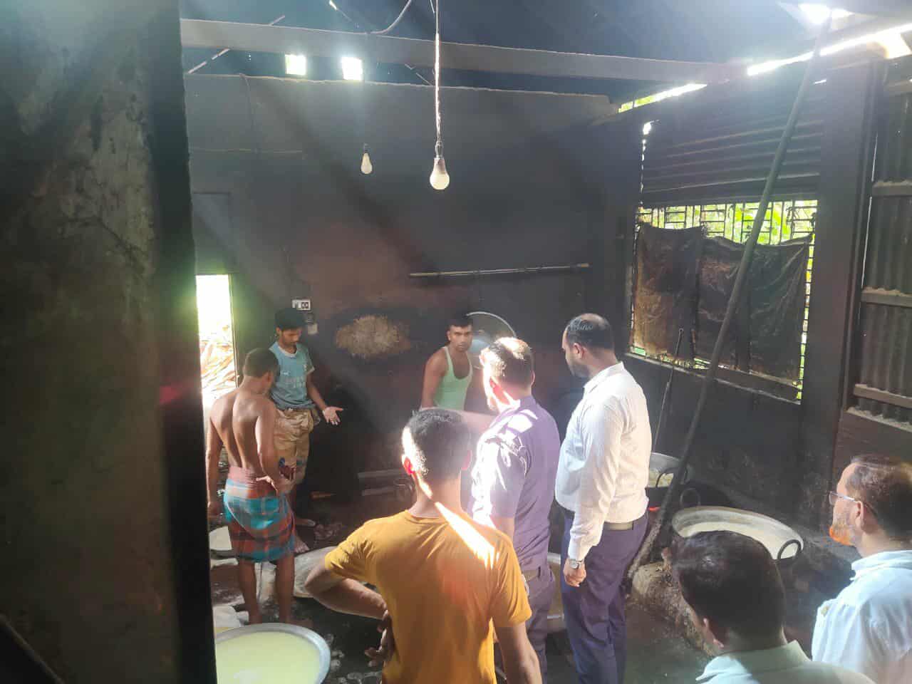 হোসেনপুরে ভেজাল বিরোধী অভিযান ভ্রাম্যমাণ আদালতের জরিমানা