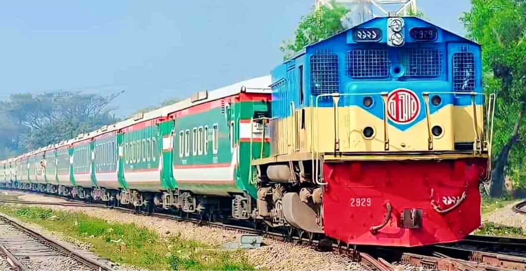 আখাউড়ায় ট্রেনে কাটা পড়ে যুবকের মৃত্যু