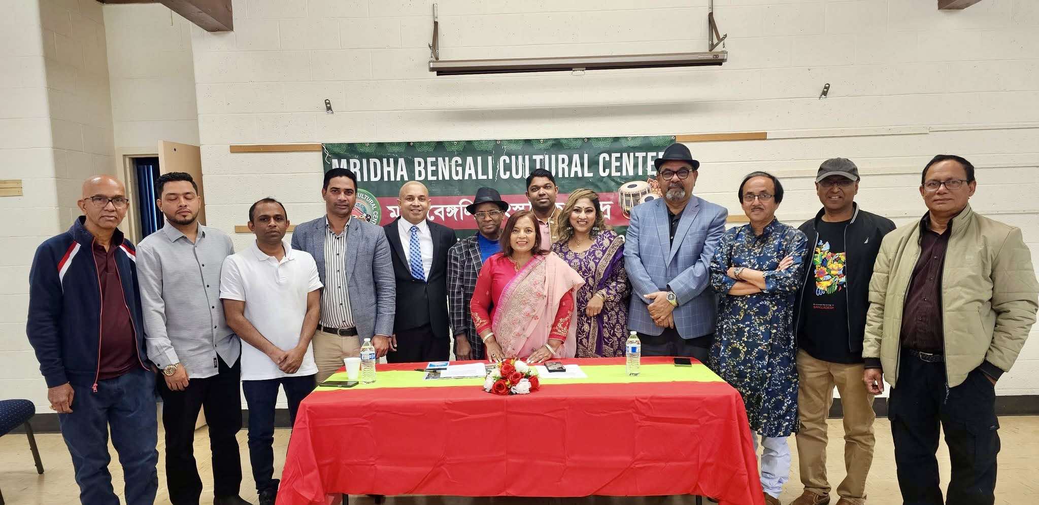 মিশিগানে এক মঞ্চে বই, শিল্প ও সংগীতের মিলনমেলা