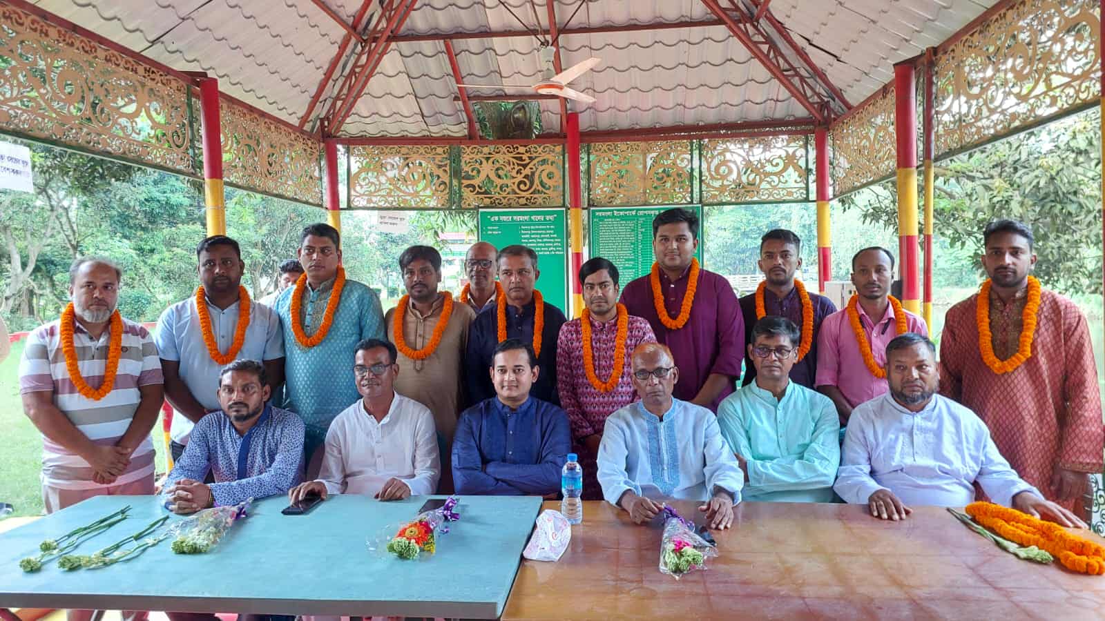 ঐক্যের প্রতিক বরেন্দ্র প্রেসক্লাব: নব-নির্বাচিত সাংবাদিকদের সংবর্ধনায় ইউএনও