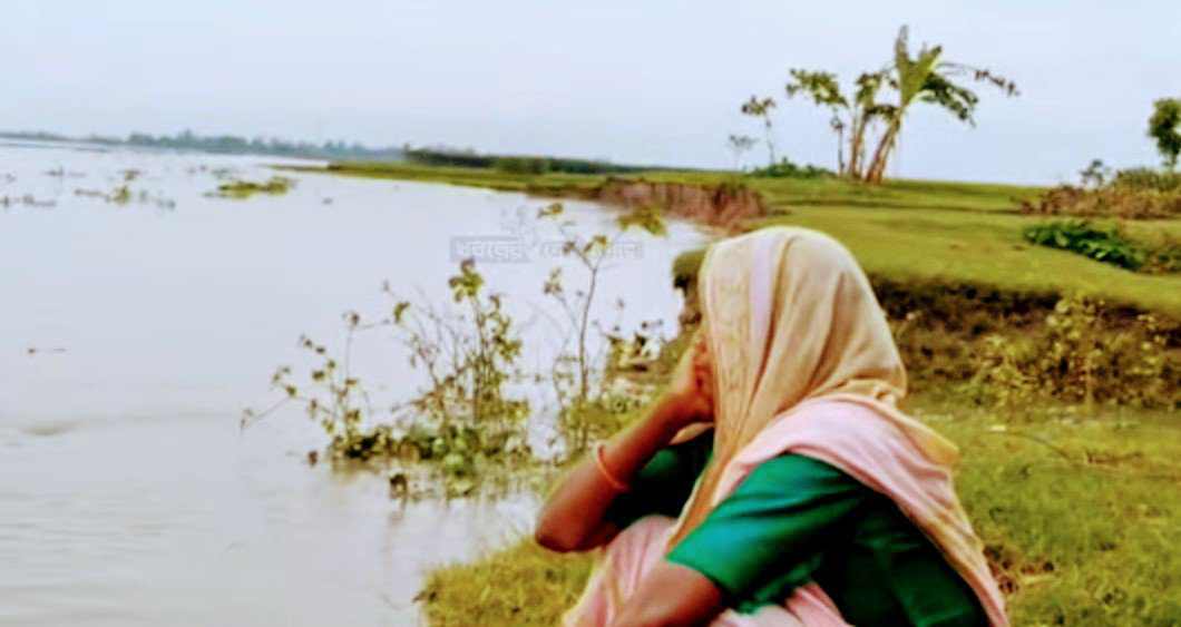 ব্রহ্মপুত্রের ভাঙনে নিঃস্ব, মানবেতর জীবন কাটছে অসহায় মানুষগুলো