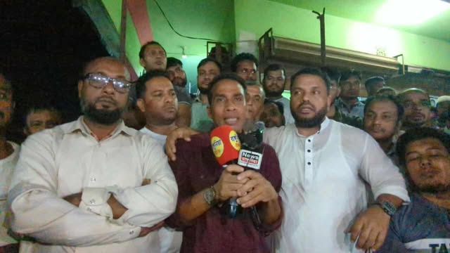 আ. লীগের লকডাউন ঘোষণায় রাঙ্গুনিয়ায় মশাল মিছিল