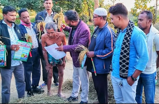 গুইমারায় ওয়াদুদ ভুইয়ার পক্ষে গণসংযোগ হাফছড়ি ইউনিয়ন কৃষকদলের