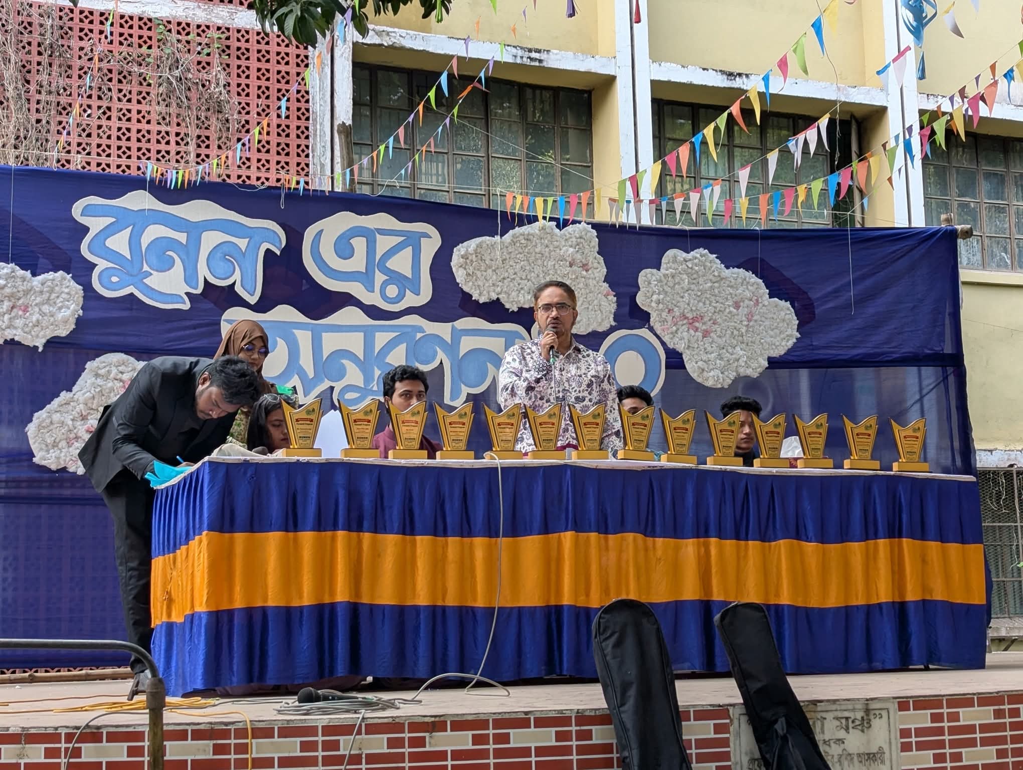 ইবিতে বুননের আয়োজনে দিনব্যাপী অনুষ্ঠান “অনুরণন ০.১” অনুষ্ঠিত