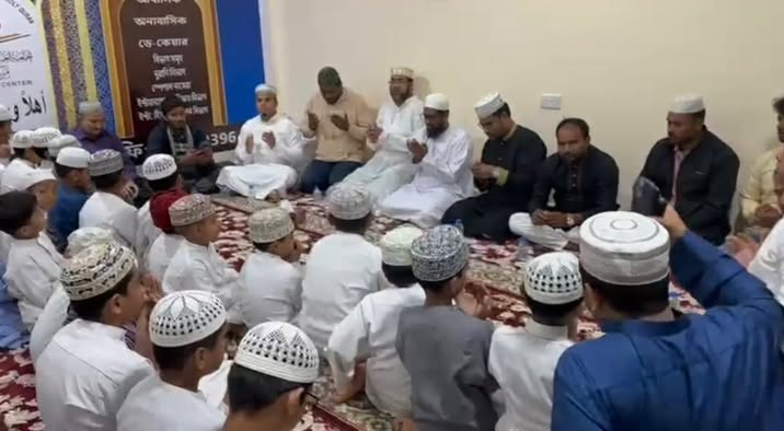 বেগম খালেদা জিয়ার জন্য ওমানে কতমে কোরআন ও দোয়া মাহফিল অনুষ্ঠিত
