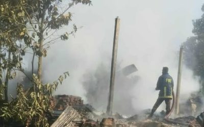 রাঙ্গুনিয়ায় বৈদ্যুতিক শর্টসার্কিটের আগুনে পুড়ল ৬ বসতঘর, নিহত-২
