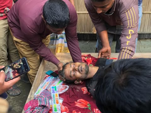 ভূরুঙ্গামারীতে ট্রাক্টর উল্টে পুকুরে পড়ে চালকের মৃত্যু