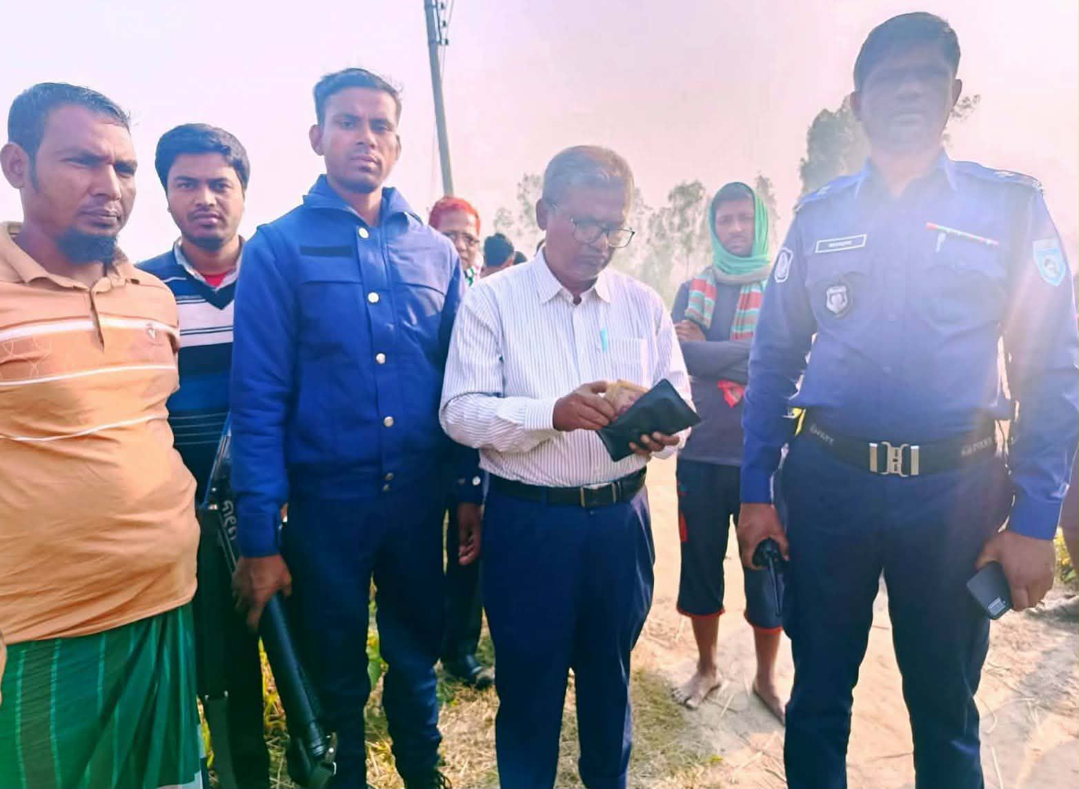 গাইবান্ধায় অবৈধভাবে পুকুর খনন, জরিমানা ৫০ হাজার টাকা