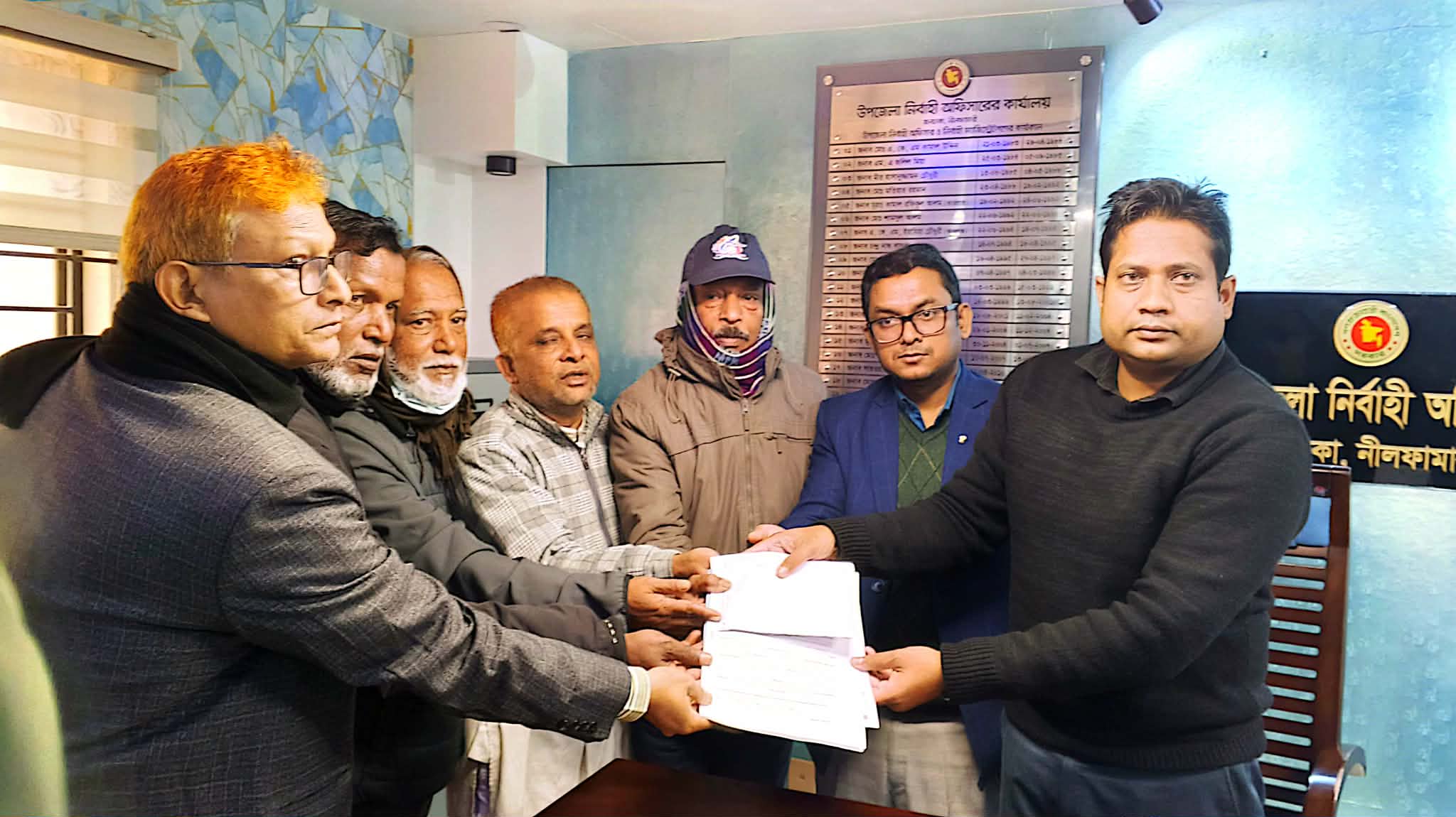 জলঢাকায় বিএনপির মনোনয়ন ফর্ম সংগ্রহ