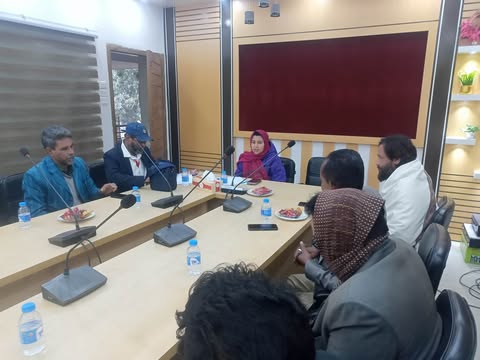 হোসেনপুরে সাংবাদিকদের সাথে উপজেলা নির্বাহী কর্মকর্তার মতবিনিময় সভা