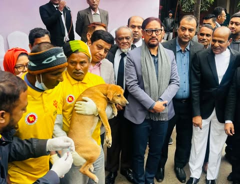 ১৫ হাজার কুকুরকে ভ্যাক্সিন প্রদানের মাধ্যমে চট্টগ্রামকে জলাতঙ্কমুক্ত করা হবে :-মেয়র ডা. শাহাদাত হোসেন