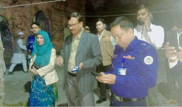 বেতাগীতে পররাষ্ট্র উপদেষ্টার বিবিচিনি শাহি মসজিদ ও ক্যাথলিক চার্জ পরিদর্শন