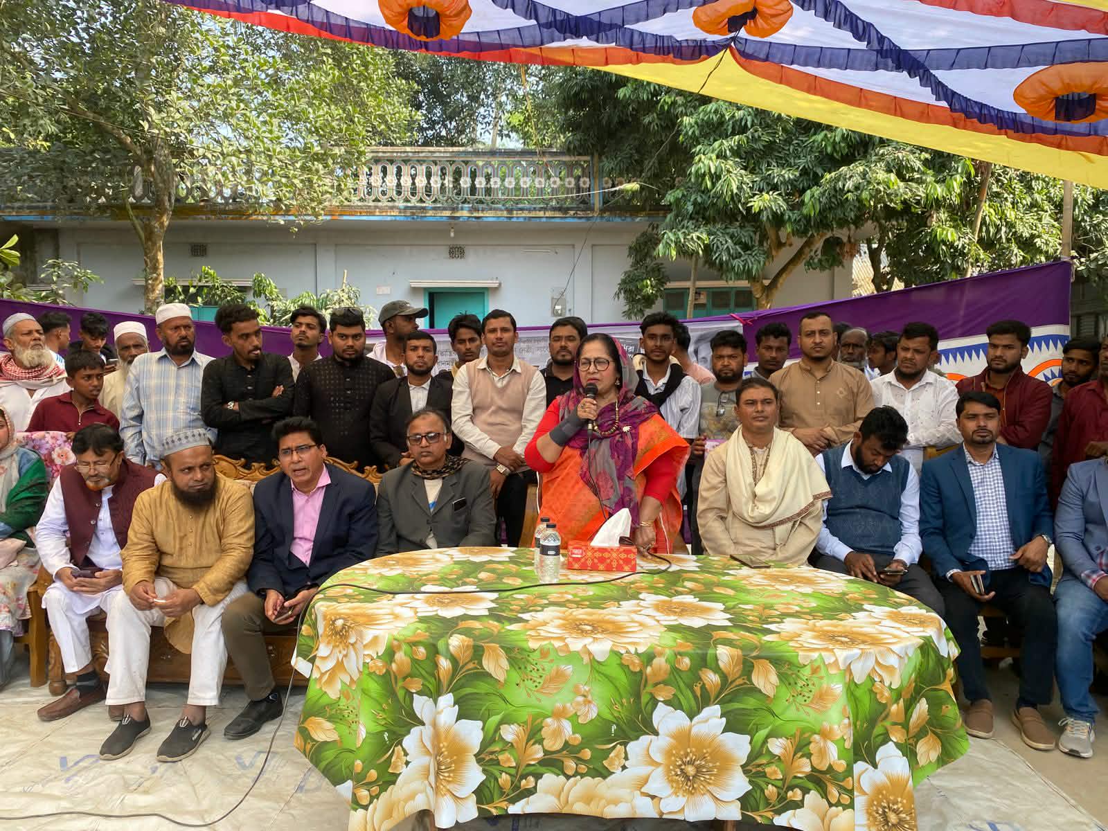 বিতারা ইউপি’র বুধুন্ডা গ্রামে উঠান বৈঠকে আপোষহীন নেত্রী বেগম খালেদা জিয়ার রুহের মাগফেরাত কামনায় দোয়া ও মিলাদ