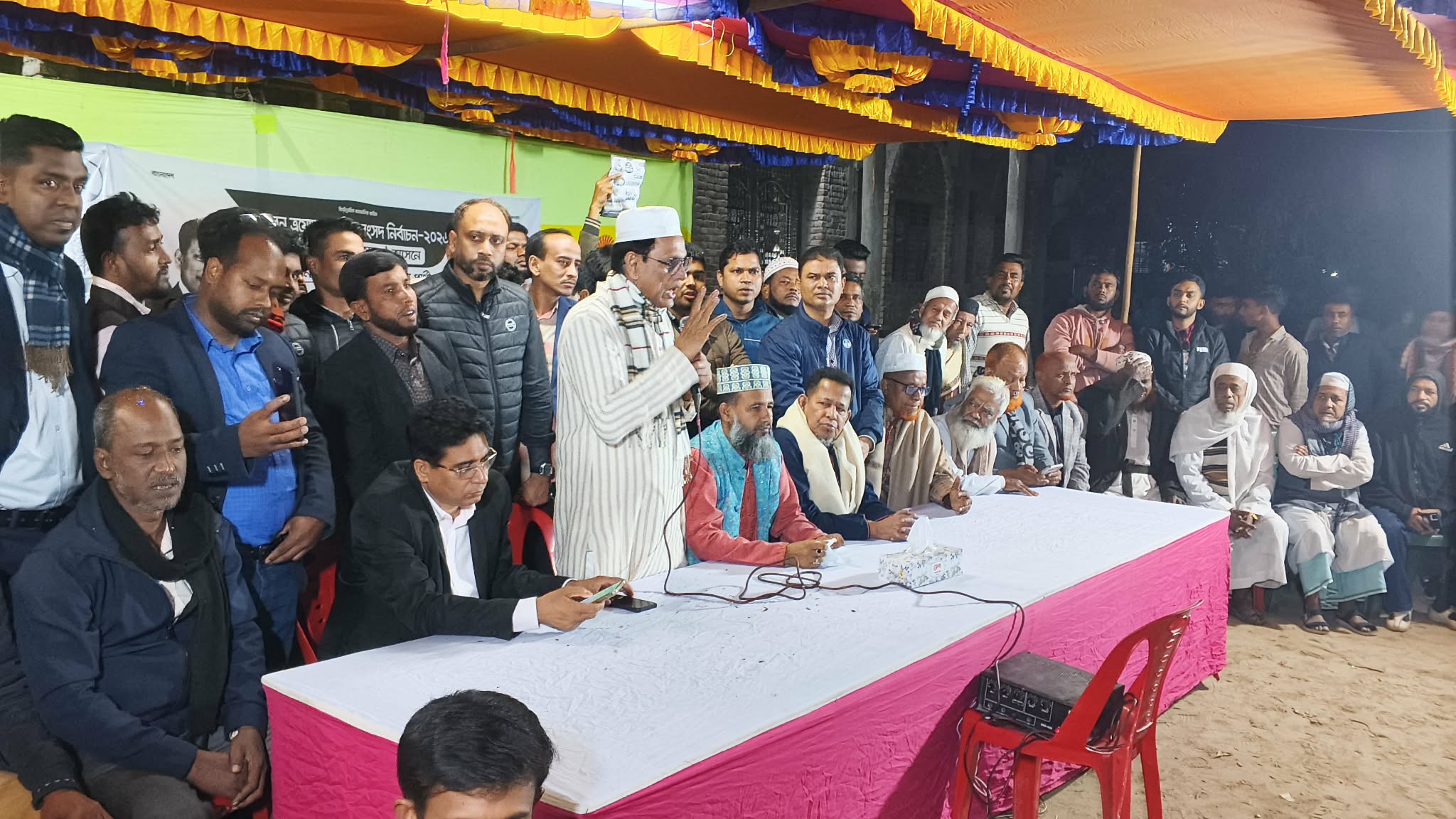 কচুয়ায় বিতারা পশ্চিম ইউনিয়নে ধানের শীষ মার্কার সমর্থনে পথসভা ও ব্যাপক গনসংযোগ