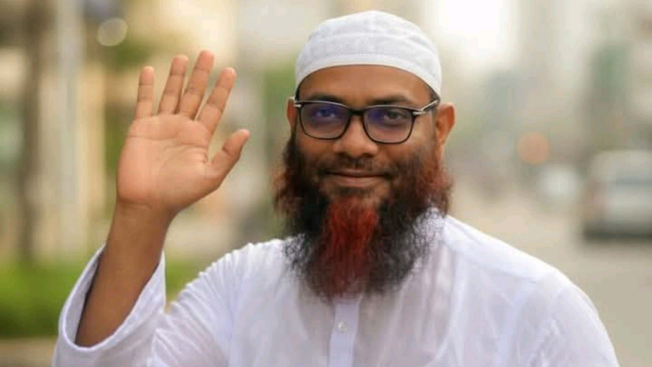 বরিশাল-৪ কে আদর্শ আসনে রূপান্তরের প্রত্যয়, হাতপাখার প্রার্থী মুফতী সৈয়দ এসহাক মোহাম্মদ আবুল খায়ের 