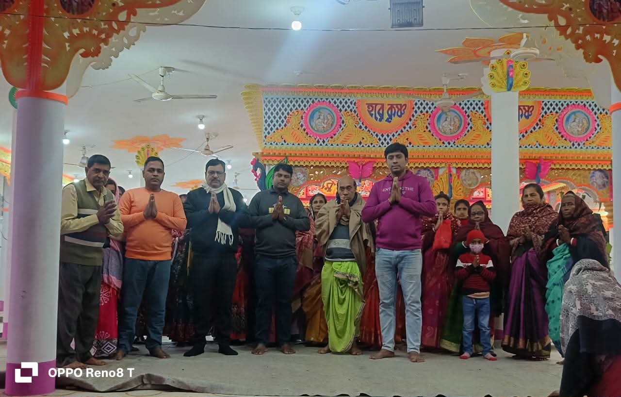 হোসেনপুরে সকল মসজিদে বেগম খালেদা জিয়ার রুহের মাগফেরাত কামনায় বিশেষ দোয়া মাহফিল অনুষ্টিত