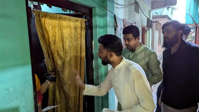 যুবদল ও ছাত্রদলের যৌথ উদ্যোগে চট্টগ্রাম–৯ আসনে ধানের শীষের পক্ষে ডোর টু ডোর প্রচারণা