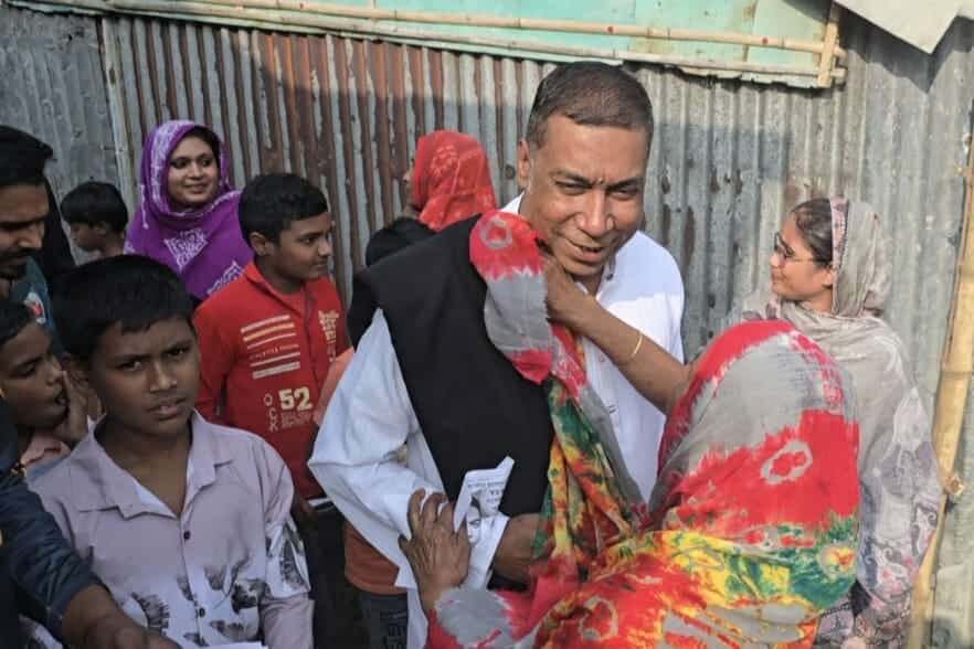 ভোটারদের মন জয় করতে ব্যস্ত ফুটবল প্রতীকের মাসুদ ইব্রাহীম