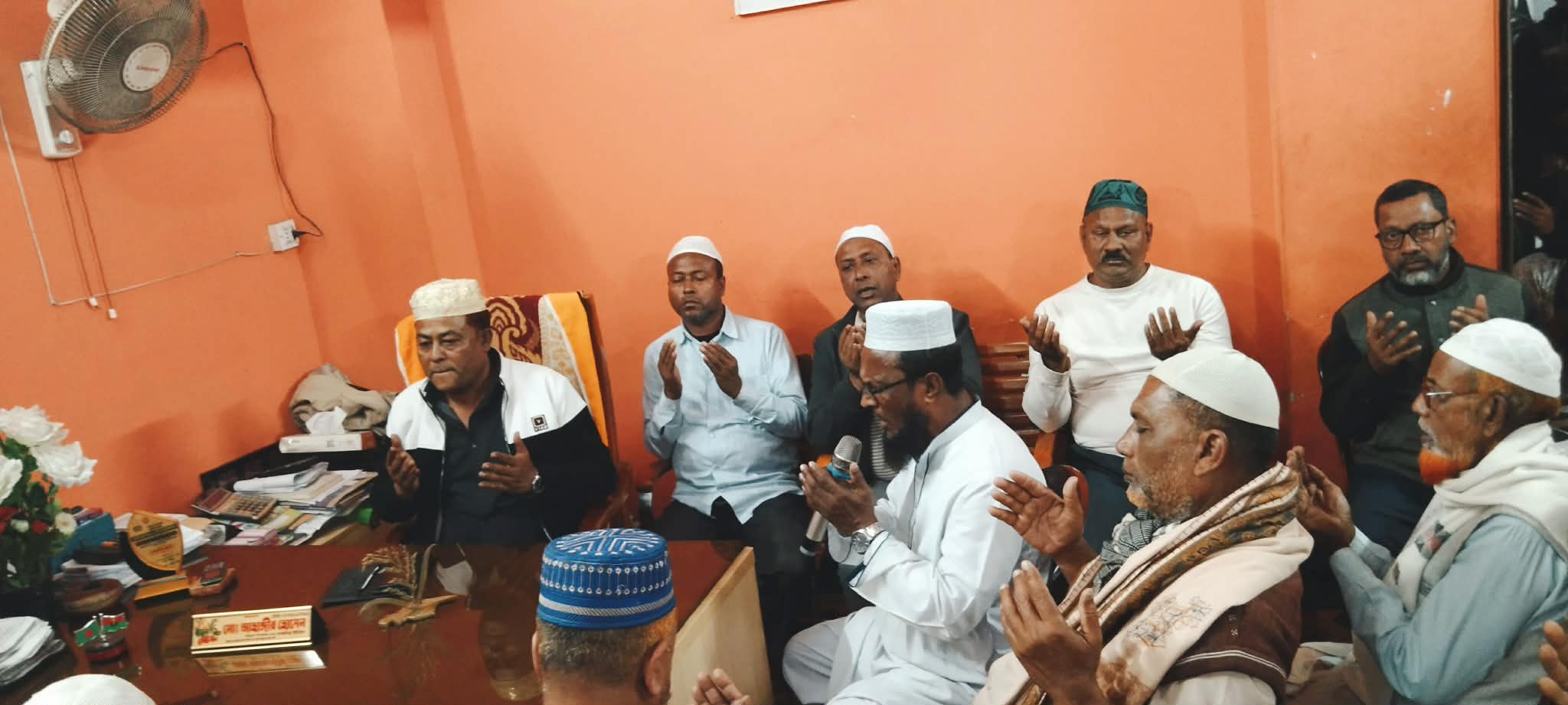 অমিত প্রতিমন্ত্রী নির্বাচিত হওয়ায় বাগআঁচড়ায় দোয়া মাহফিল