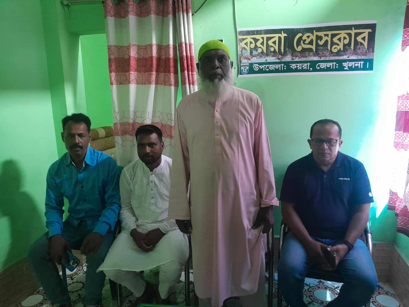 মহান শহীদ দিবস ও আন্তর্জাতিক মাতৃভাষা দিবস উপলক্ষে কয়রা প্রেসক্লাবের আলোচনা সভা