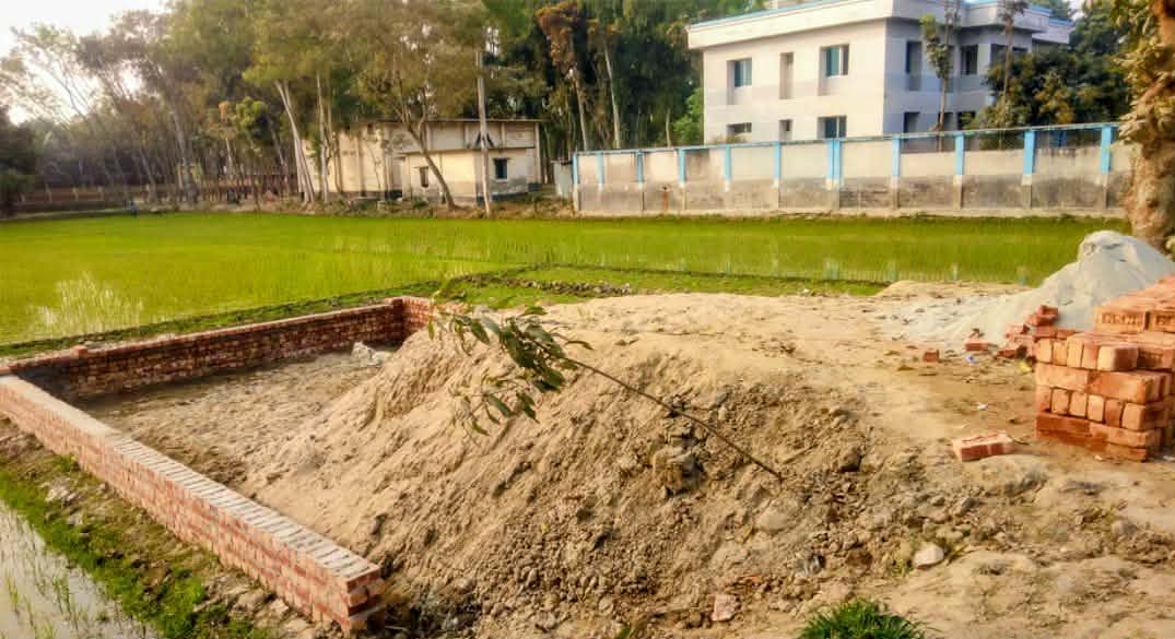 রাজনৈতিক প্রভাব খাটিয়ে সংখ্যালঘুর জমি দখল, অতঃপর অবকাঠামো নির্মাণ
