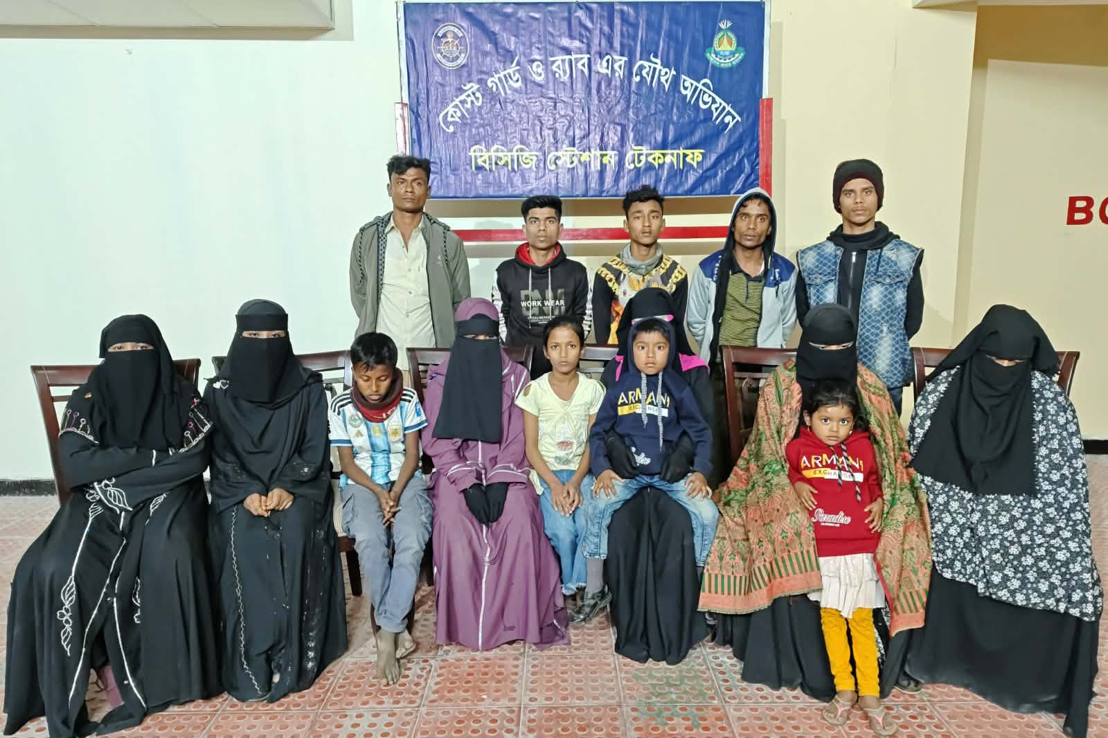 কোস্ট গার্ড ও র‍্যাবের যৌথ অভিযানে মালয়েশিয়ায় পাচারের উদ্দেশ্যে বন্দি থাকা নারী, পুরুষ ও শিশুসহ ১৫ জন উদ্ধার
