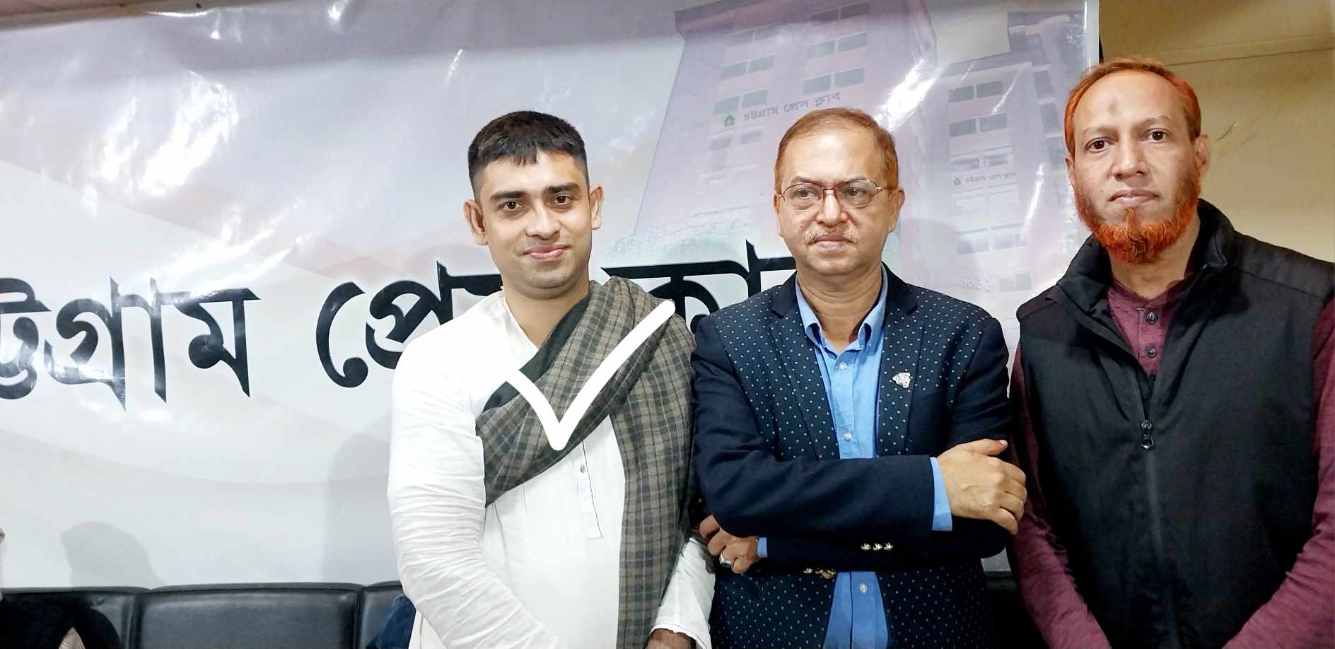 পটিয়ায় সাংবাদিক ইমতিয়াজ ফারুকীর ওপর সন্ত্রাসী হামলা ও অপহরণ চেষ্টা, সিএমপি কমিশনারের হস্তক্ষেপ কামনা