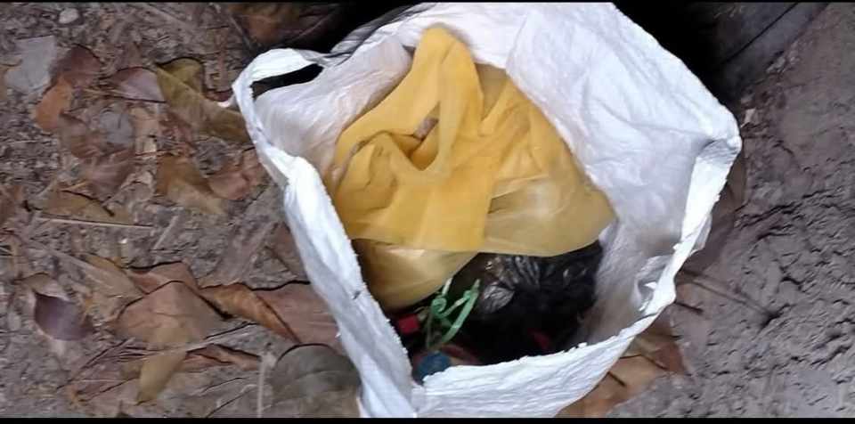নড়াইলে বোমাসদৃশ বস্তু উদ্ধার ও নসিমন চালক নিহত