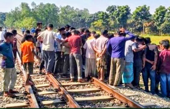 ট্রেন দুর্ঘটনায় সাদুল্লাপুরের একই পরিবারের ৩ জনসহ ৫ জন নিহত