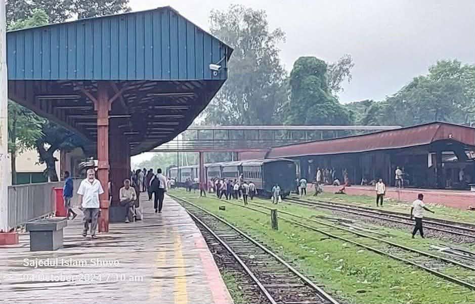 গাইবান্ধার মানুষের ঈদযাত্রা এক অনিশ্চয়তার নাম