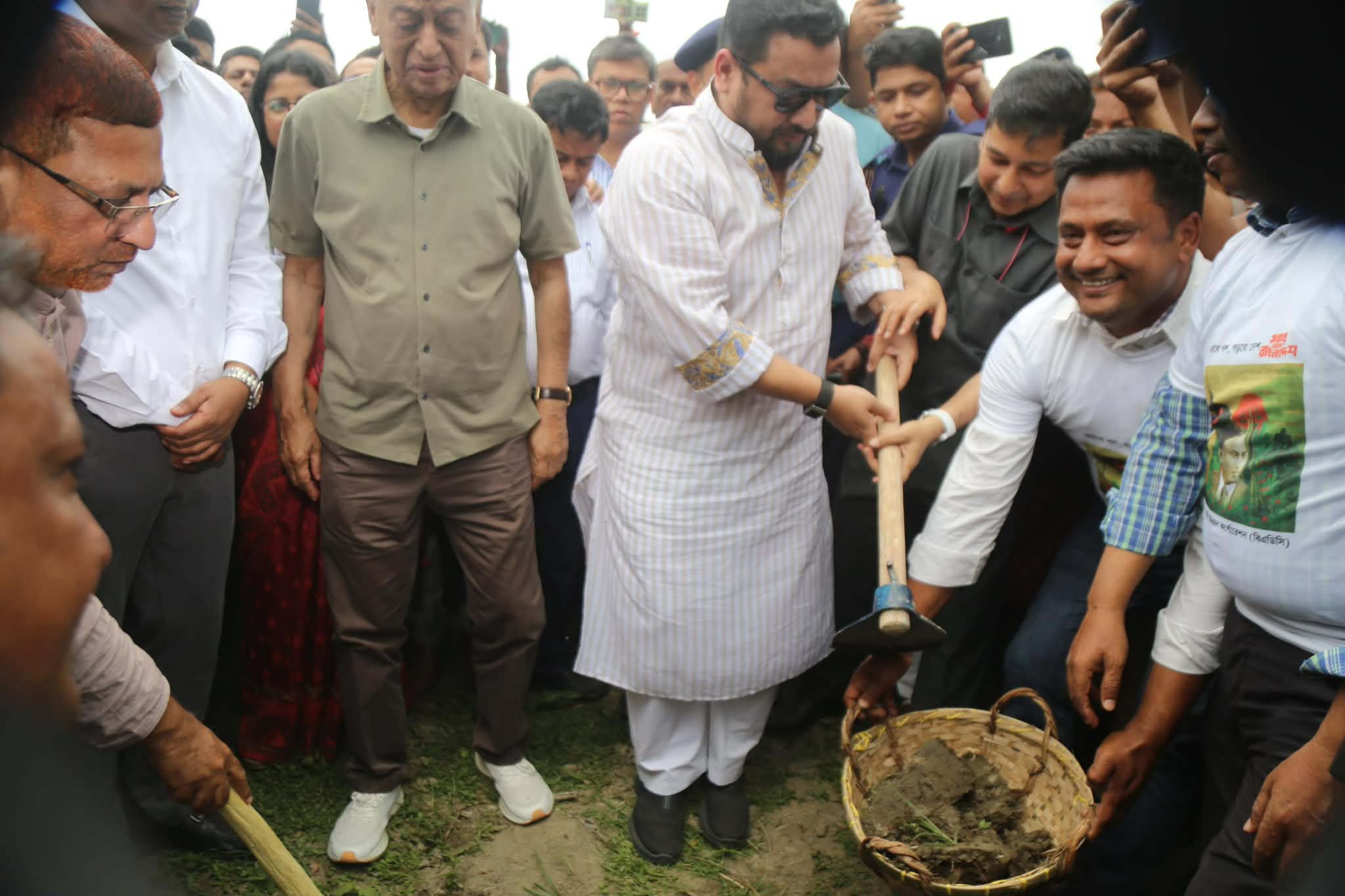 খাল পুনঃখনন হলে বদলে যাবে কৃষি ও অর্থনীতির চিত্র:- আমির খসরু মাহমুদ চৌধুরী