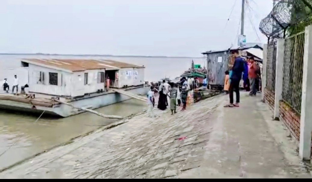 আবারও ভাঙন আগ্রাসী হয়ে উঠছে ব্রহ্মপুত্র নদ