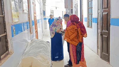 নড়াইলে সড়ক দুর্ঘটনায় দুইজনের মৃত্যু
