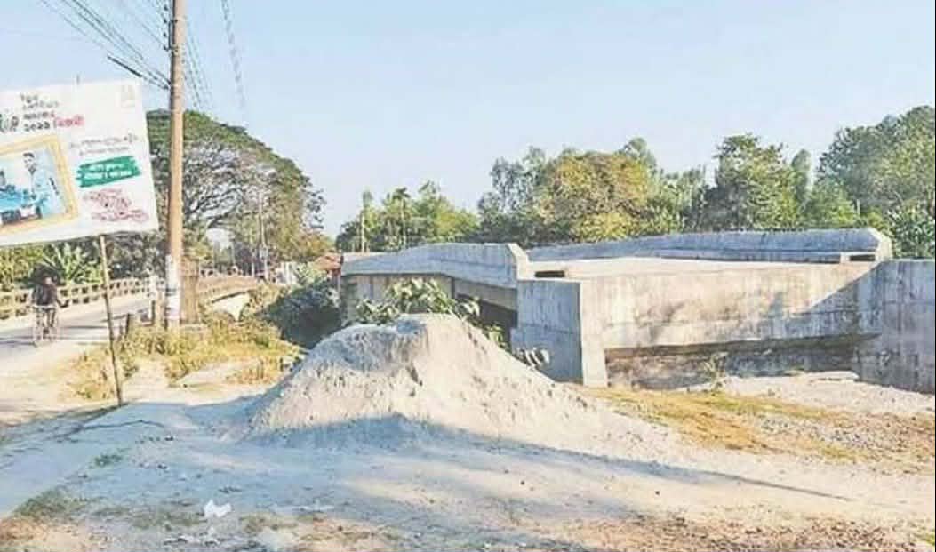 আটকা ১১ সেতুর কাজ, কাজ সম্পন্নের প্রক্রিয়া চলছে বললেন, নির্বাহী প্রকৌশলী